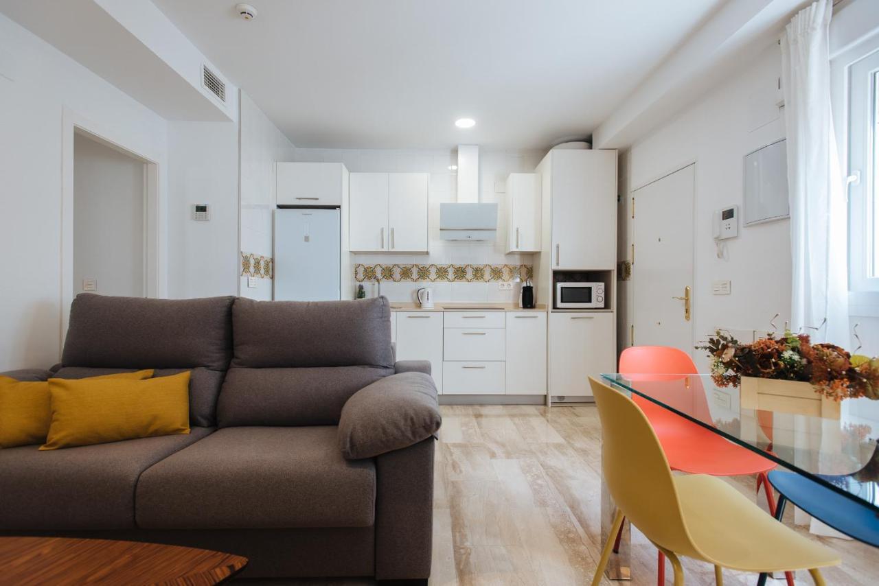 Triana Boutique Free Parking Apartment Seville Exterior photo