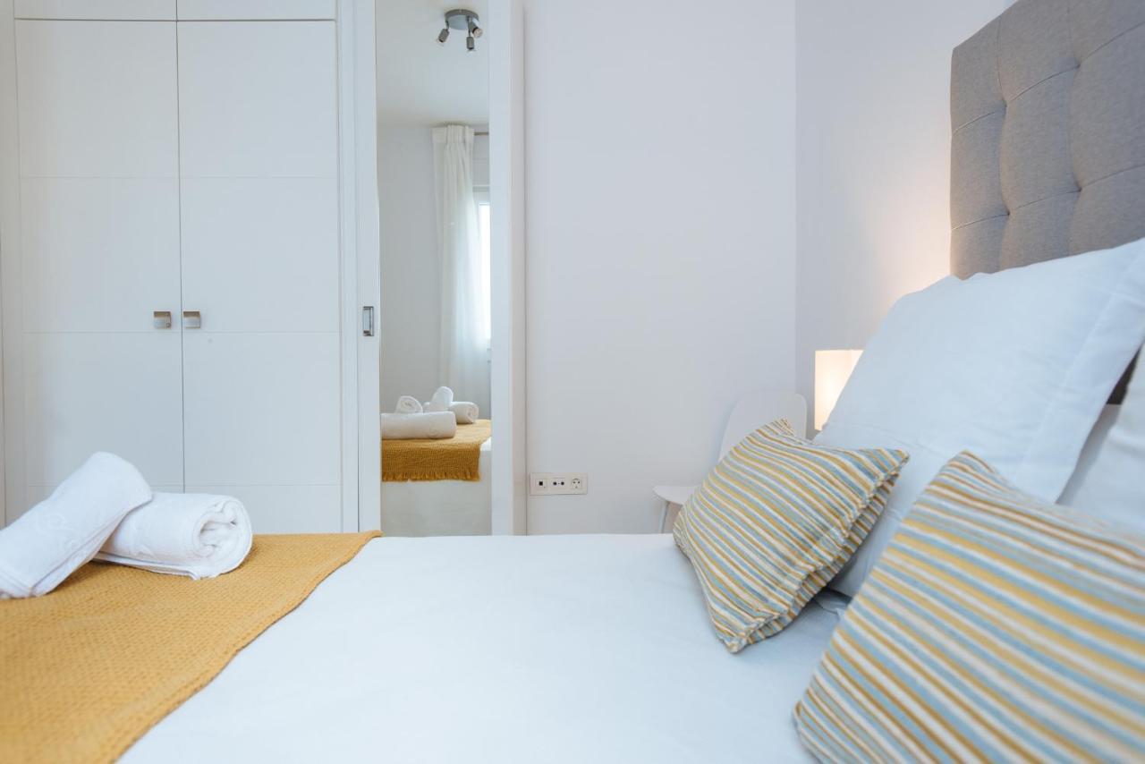 Triana Boutique Free Parking Apartment Seville Exterior photo