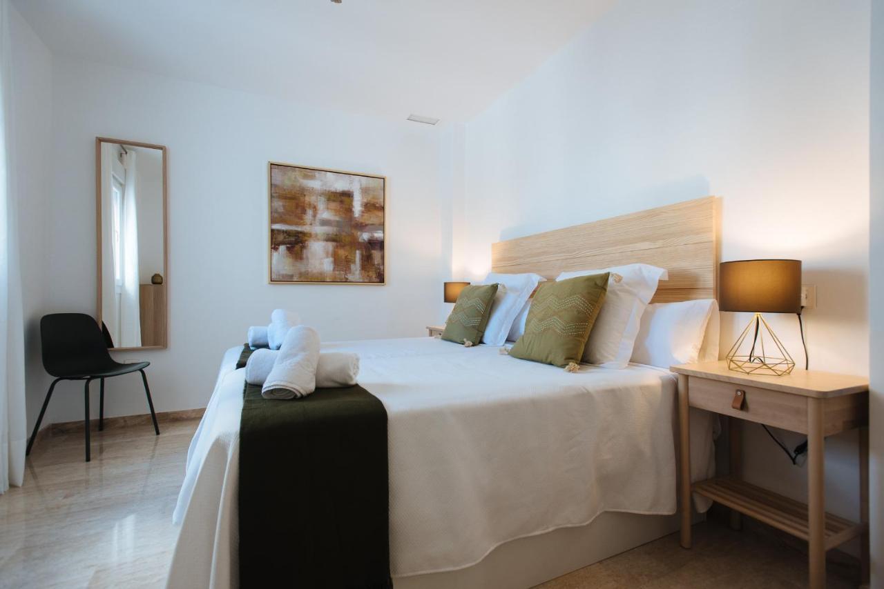 Triana Boutique Free Parking Apartment Seville Exterior photo
