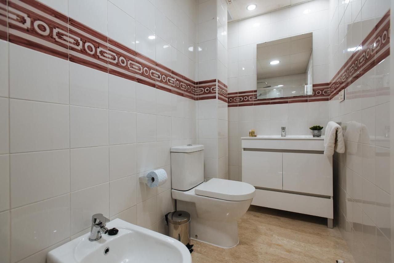 Triana Boutique Free Parking Apartment Seville Exterior photo